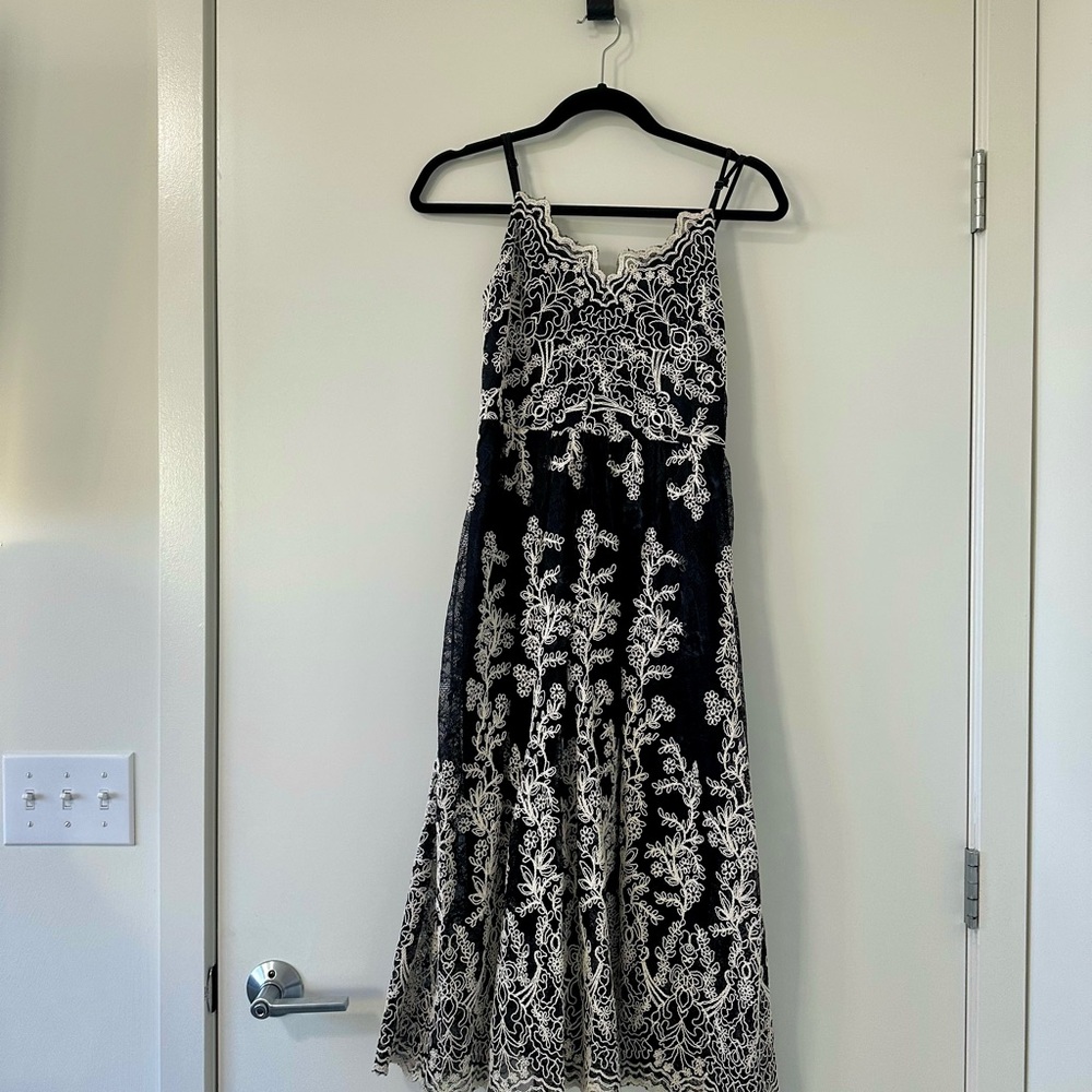 Express Black and White Lace Midi Dress